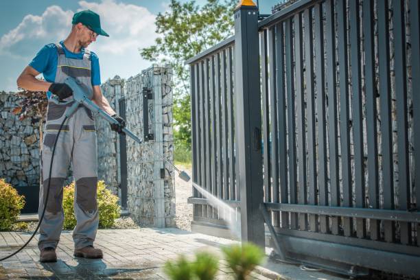 Professional Pressure Washing Services in Greilickville, MI